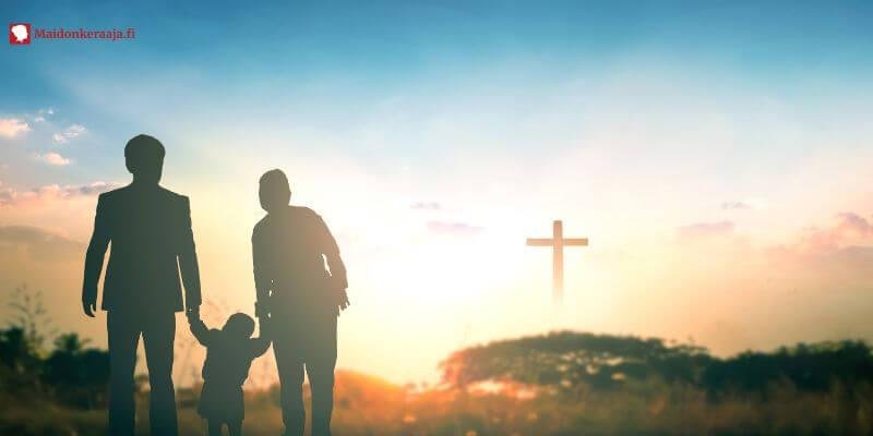 Uskonnolliset ja ei-uskonnolliset kasteperinteet ympäri maailmaa