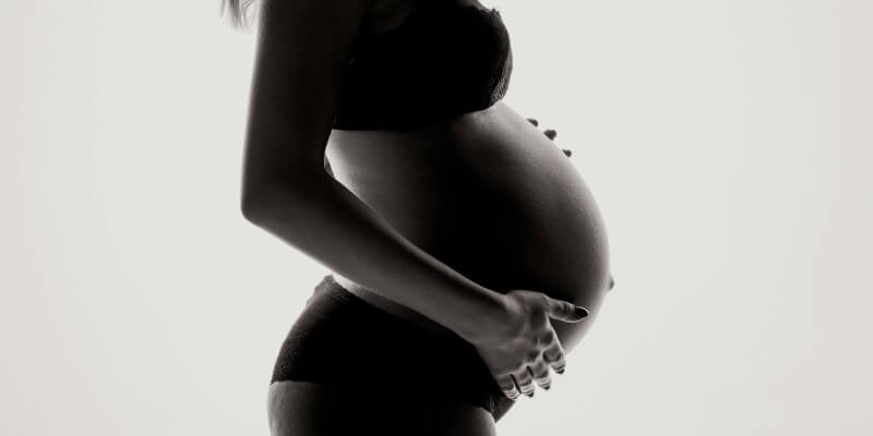 Raskauden eri kolmannekset – mitä odottaa keholta ja mieleltä