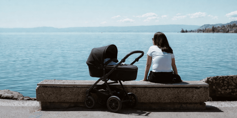 Vauva-ajan yksinäisyys ja miten siitä puhutaan